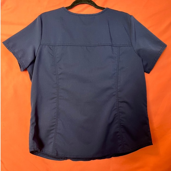 Large Navy Scrubstar scrub top / bottom - Picture 4 of 9